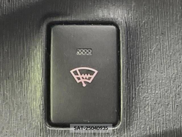 Toyota VITZ 2012-12 370162-5