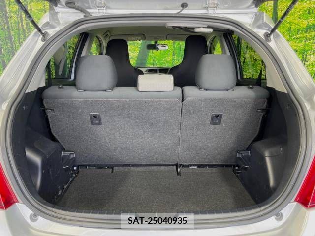 Toyota VITZ 2012-12 370162-10