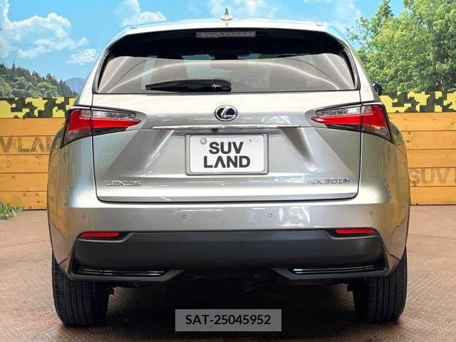 Lexus NX 2016-08 354114-15