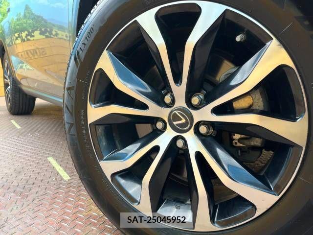 Lexus NX 2016-08 354114-13