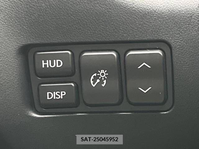 Lexus NX 2016-08 354114-6