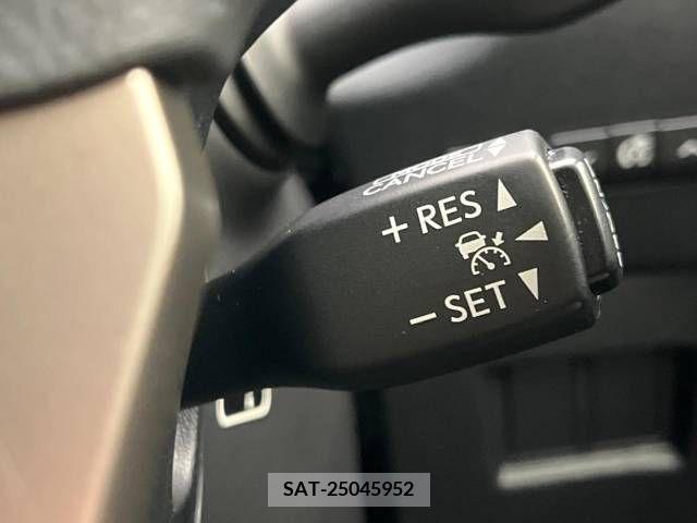 Lexus NX 2016-08 354114-5