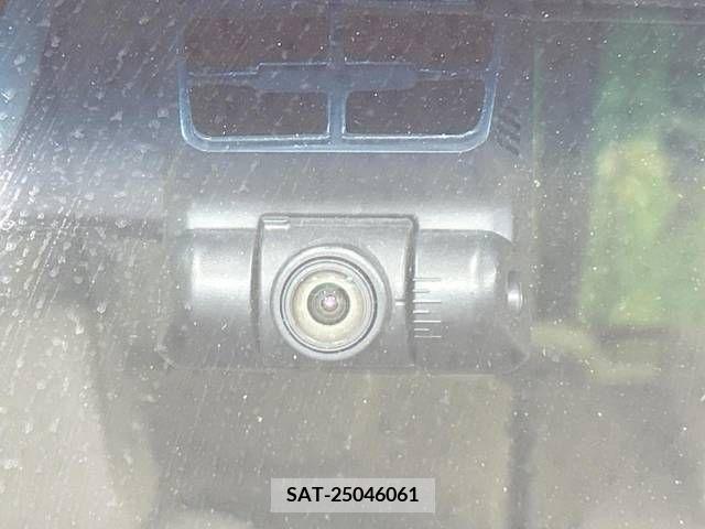 Honda N BOX 2019-08 278413-7