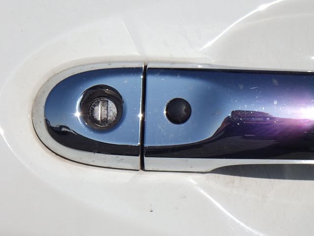Nissan NOTE 2018-11 192040-26