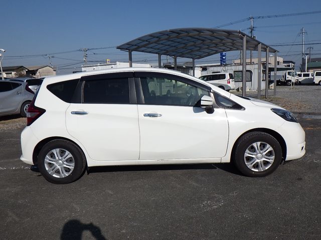 Nissan NOTE 2018-11 192040-4