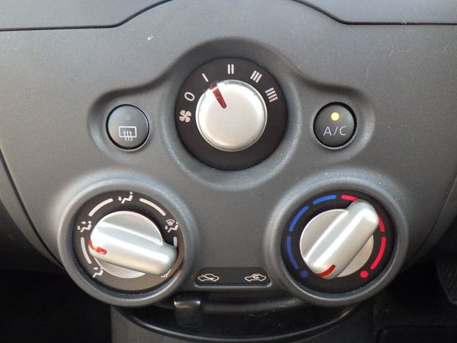 Nissan NOTE 2018-11 192040-17