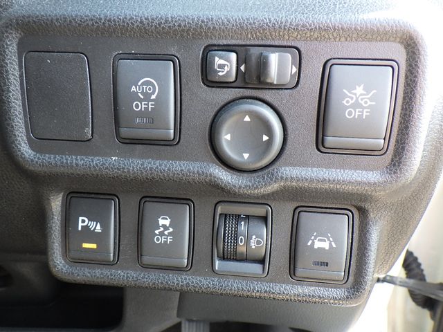 Nissan NOTE 2018-11 192040-16