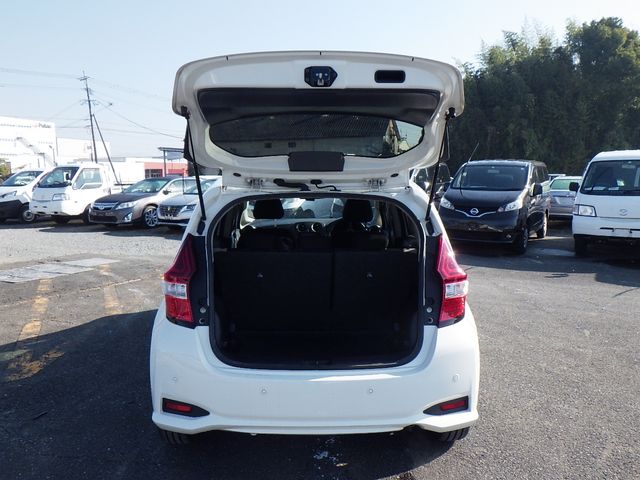 Nissan NOTE 2018-11 192040-20