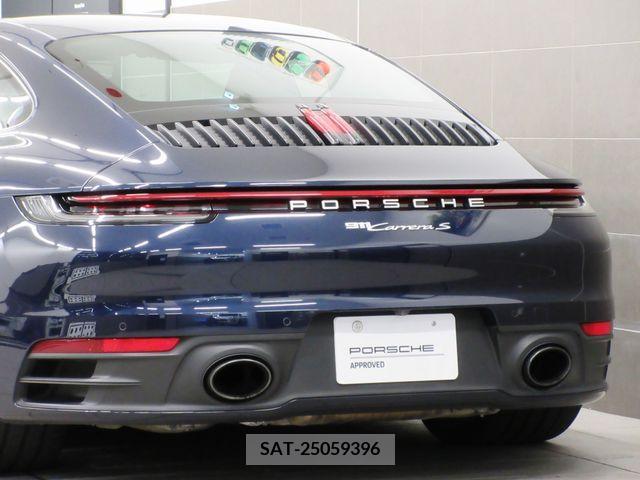 Porsche 911 2021-08 225982-21