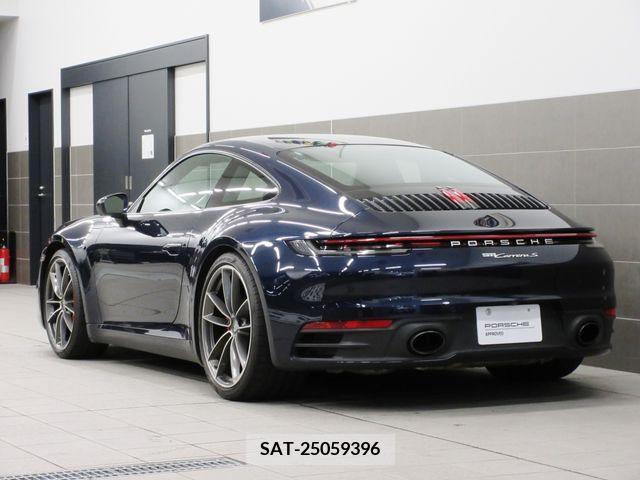 Porsche 911 2021-08 225982-20