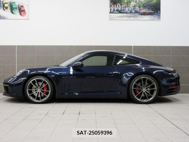 Porsche 911 2021-08 225982-1