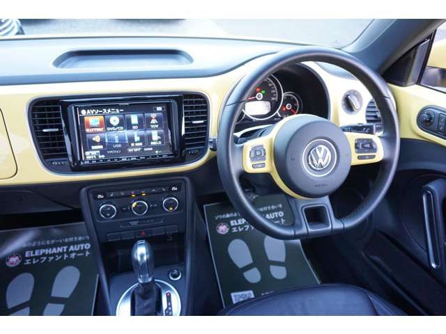 VolksWagen THE BEETLE 2013-07 195932-1