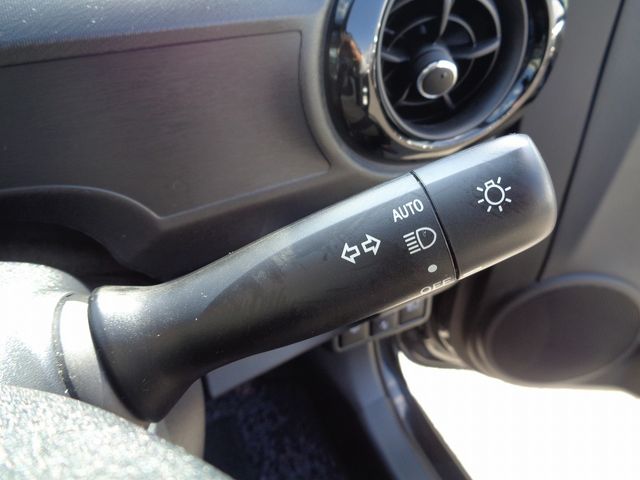 Toyota AQUA 2016-10 14887-22