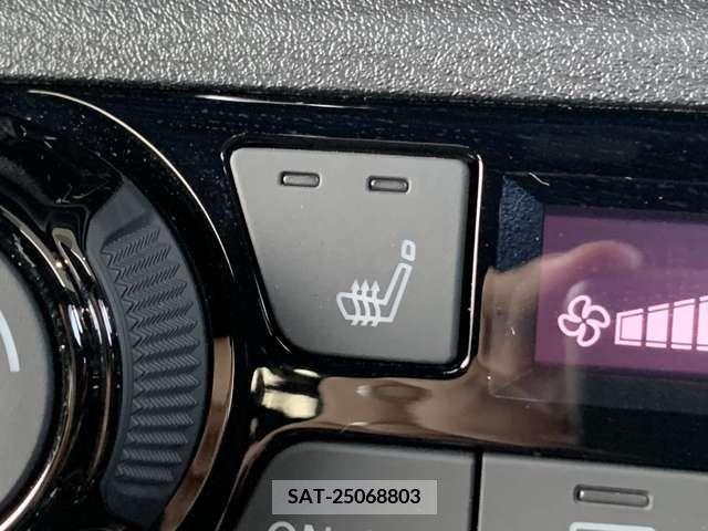 Nissan AURA 2022-08 356664-12