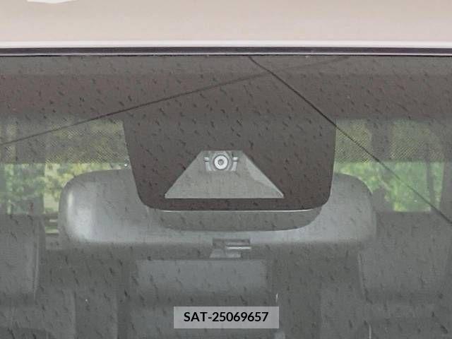 Toyota HARRIER HYBRID 2018-04 373788-2