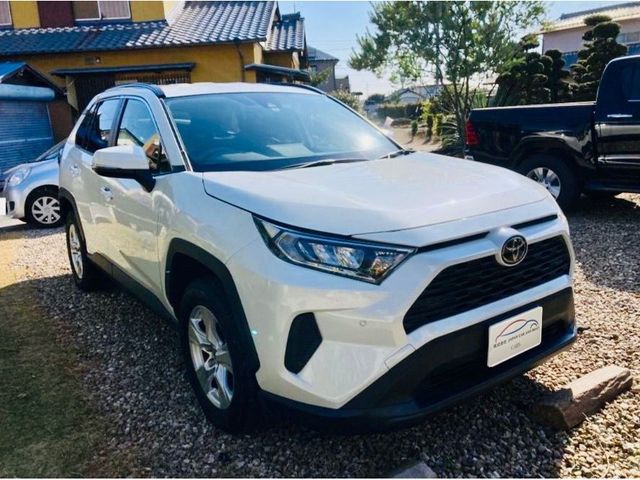 Toyota RAV4 2019-08 180740-3