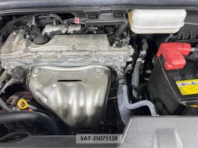 Toyota ALPHARD 2022-03 299543-18