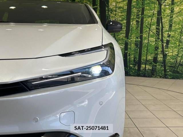 Toyota PRIUS 2023-02 366617-12
