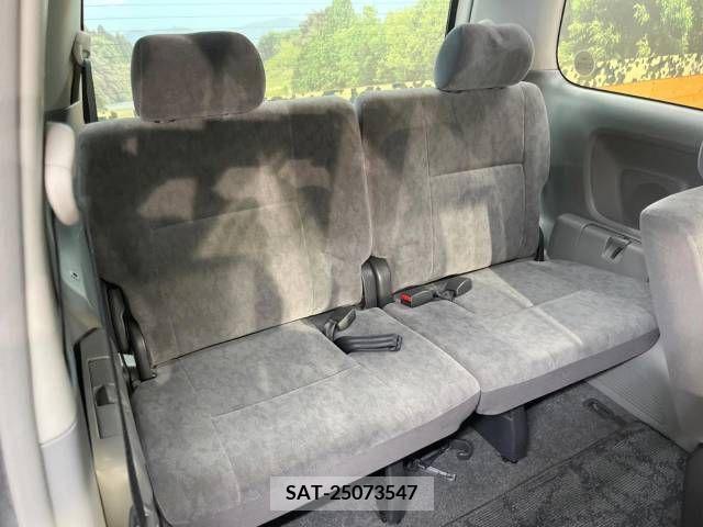 Toyota VOXY 2005-09 289158-10