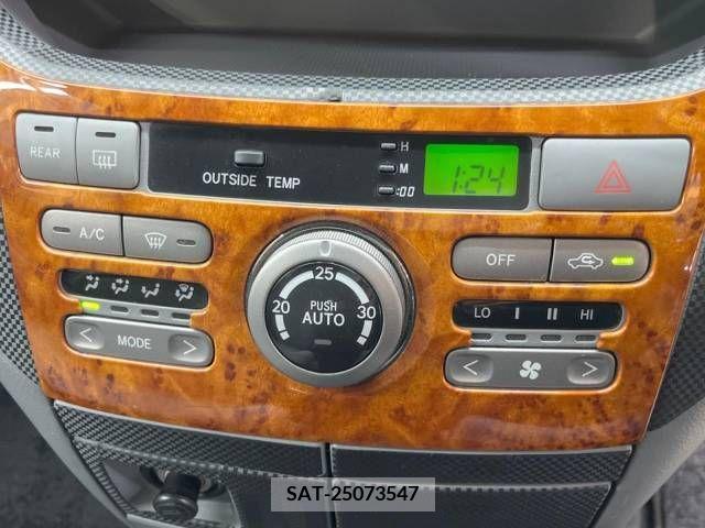Toyota VOXY 2005-09 289158-4