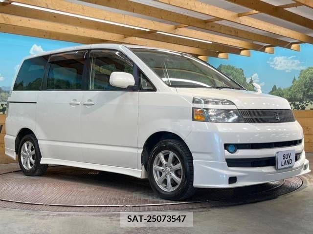 Toyota VOXY 2005-09 289158-15