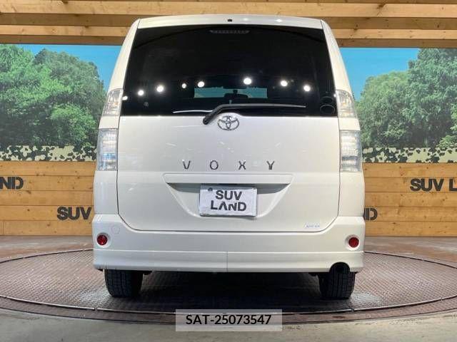 Toyota VOXY 2005-09 289158-14