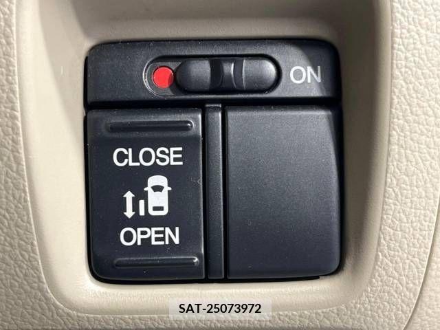 Honda N BOX 2013-03 278595-4