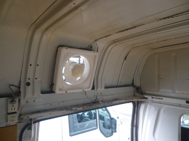 Isuzu ELF UT 1999-03 7163-10
