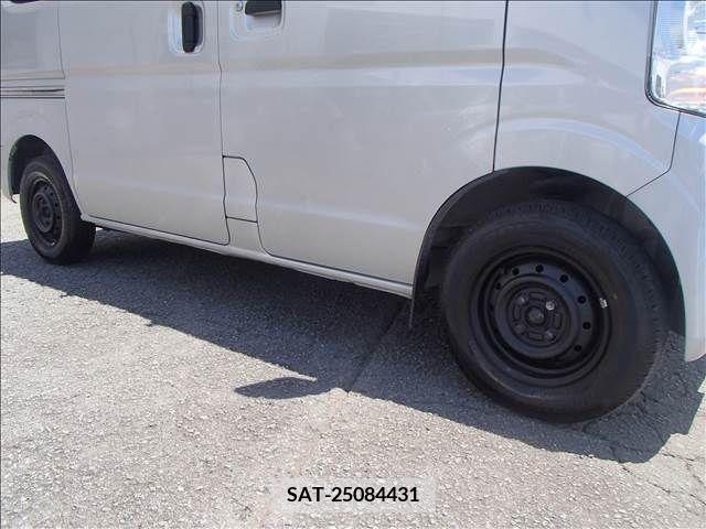 Suzuki EVERY 2021-09 359935-8