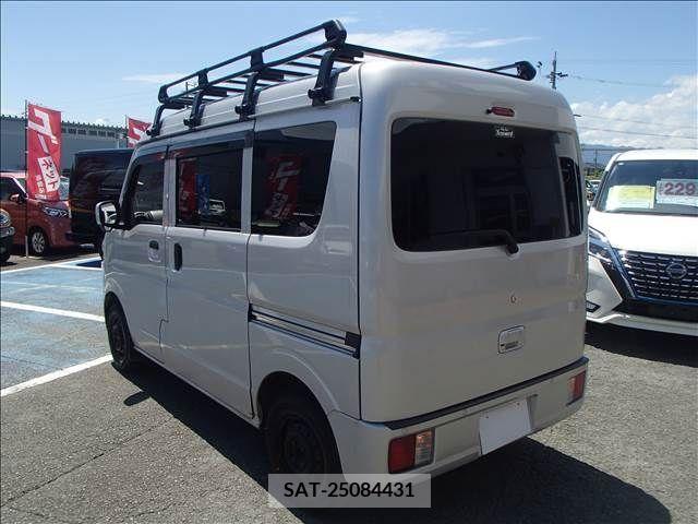 Suzuki EVERY 2021-09 359935-5