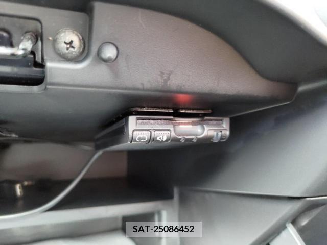 Nissan NOTE 2015-09 298112-19