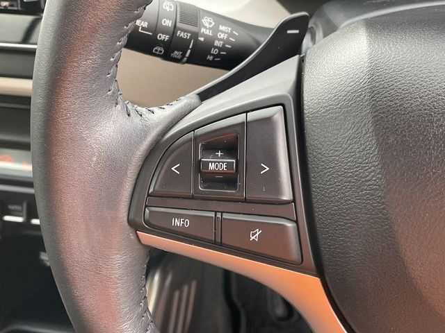 Suzuki IGNIS 2016-10 184875-18