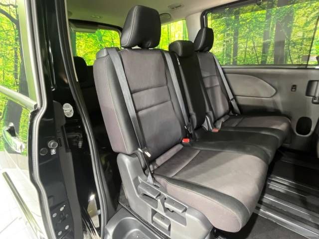 Nissan SERENA 2018-10 190635-9