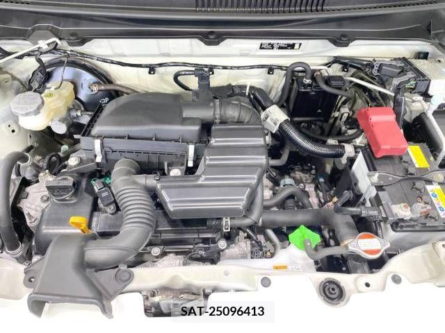Suzuki ALTO 2017-02 340253-18
