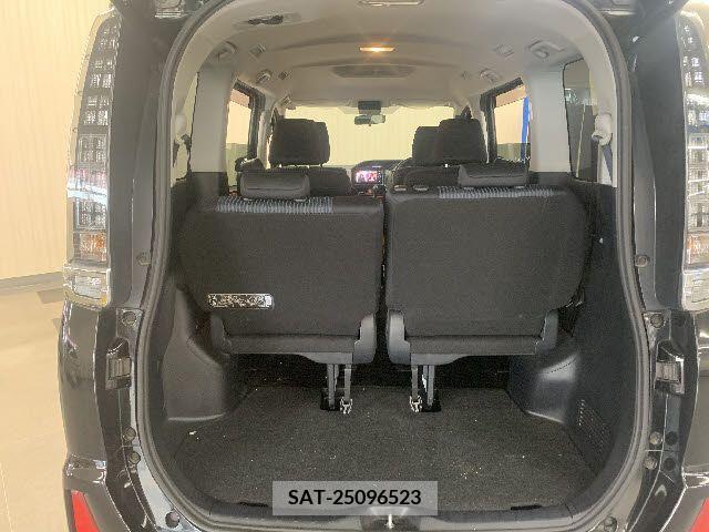 Toyota VOXY 2014-08 321434-20