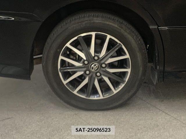 Toyota VOXY 2014-08 321434-26