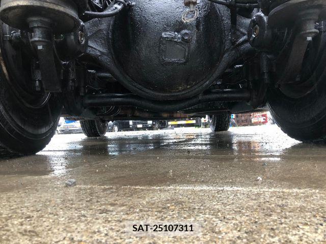 Isuzu GIGA 2006-09 270729-8