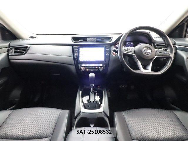 Nissan X-TRAIL 2019-08 240532-2