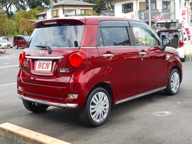 Daihatsu CAST 2017-04 23285-2