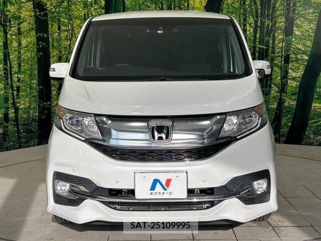 Honda e 2015-06 378908-14