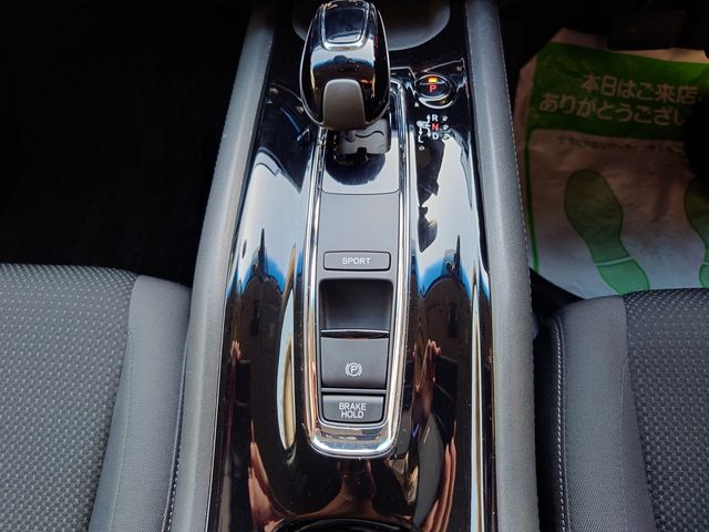 Honda VEZEL 2019-09 27520-11