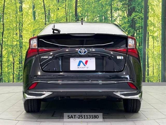 Toyota PRIUS 2021-12 322494-15