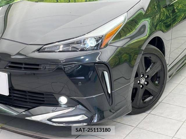 Toyota PRIUS 2021-12 322494-12