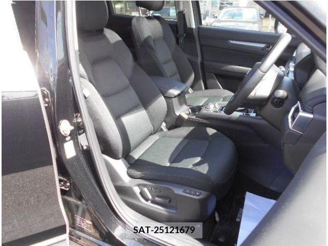 Mazda CX-5 2017-09 390203-3