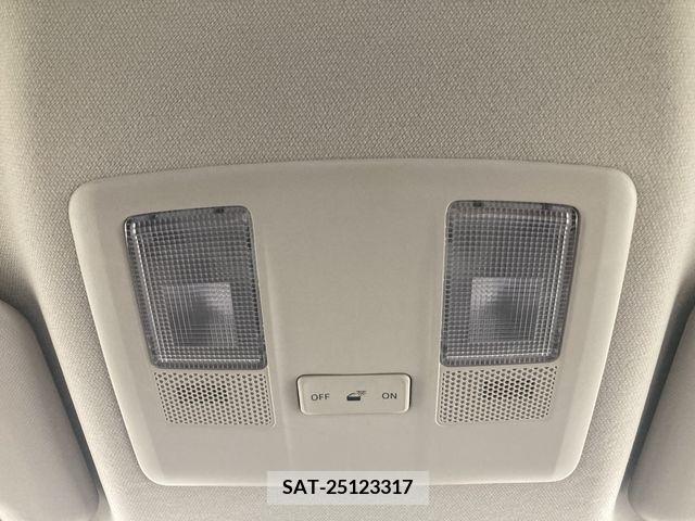 Mazda DEMIO 2017-12 268447-5