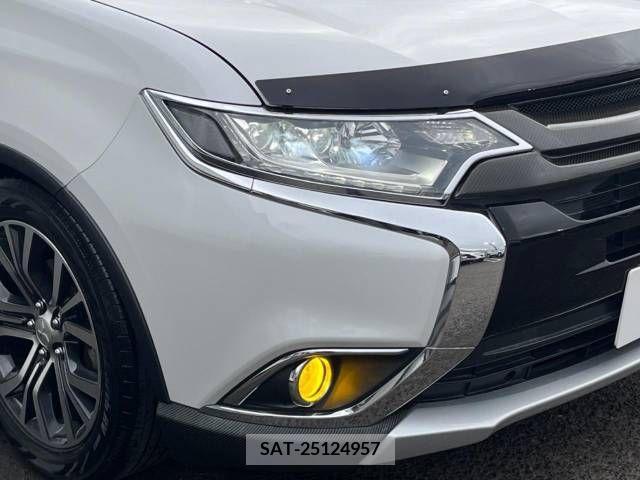 Mitsubishi OUTLANDER 2015-01 244938-12