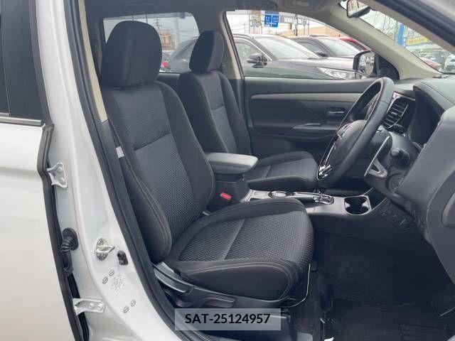 Mitsubishi OUTLANDER 2015-01 244938-8