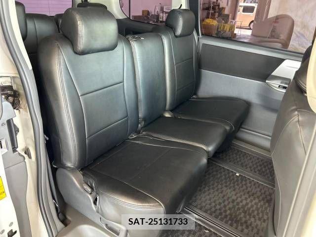 Toyota NOAH 2009-12 365152-9