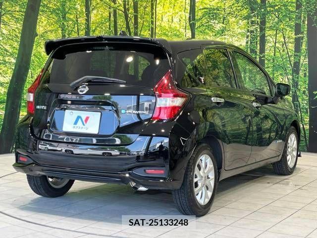 Nissan NOTE 2016-12 345039-17