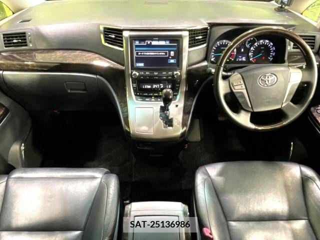 Toyota ALPHARD 2012-08 388982-1